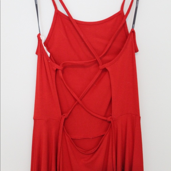 Red mini-dress - Picture 2 of 3